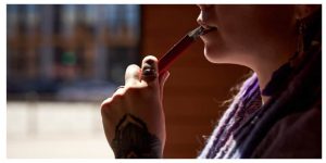 Disposable vs Cartridge Vapes | Buy 2g Disposable Vapes